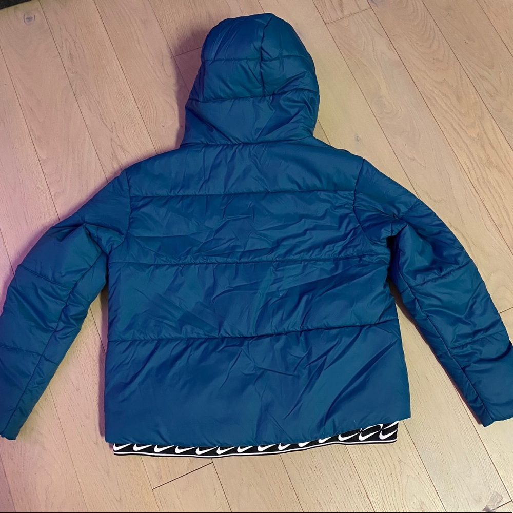 🚨SOLD🚨NIKE WOMENS THERMAL Blueish JACKET XL - Picture 2 of 7